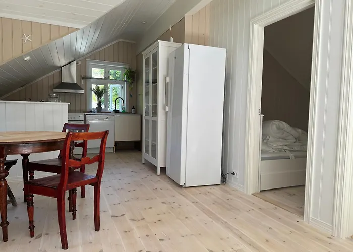 Cosy Cabin In Risor